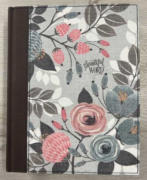NIV Beautiful Word Bible Hardcover